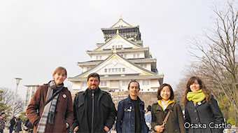 photo/Osaka Castle